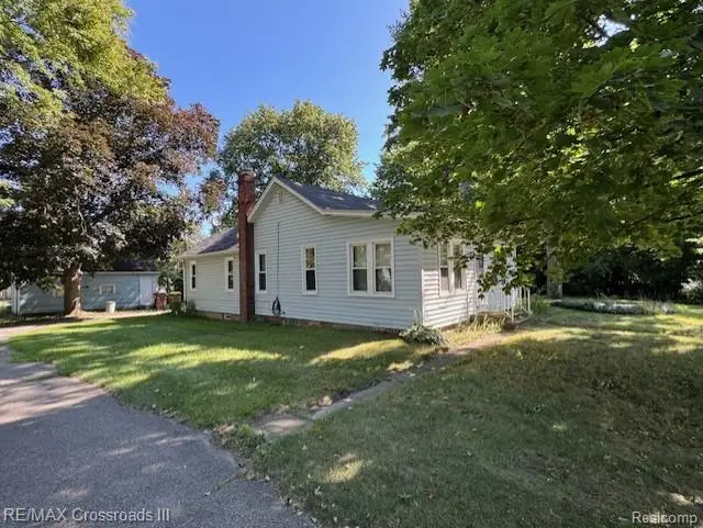 379 E Columbia, Belleville, MI 48111 - Image #1