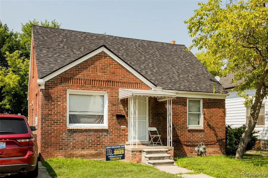 17135 Munich, Detroit, MI  - Image #3