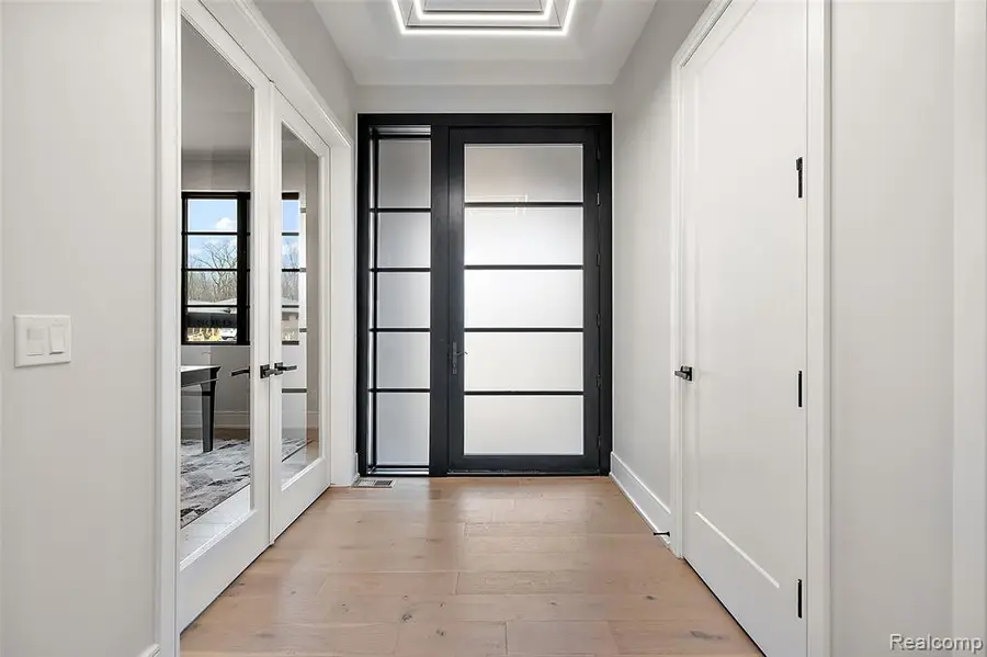 23275 Chubb, South Lyon, MI  - Image #3