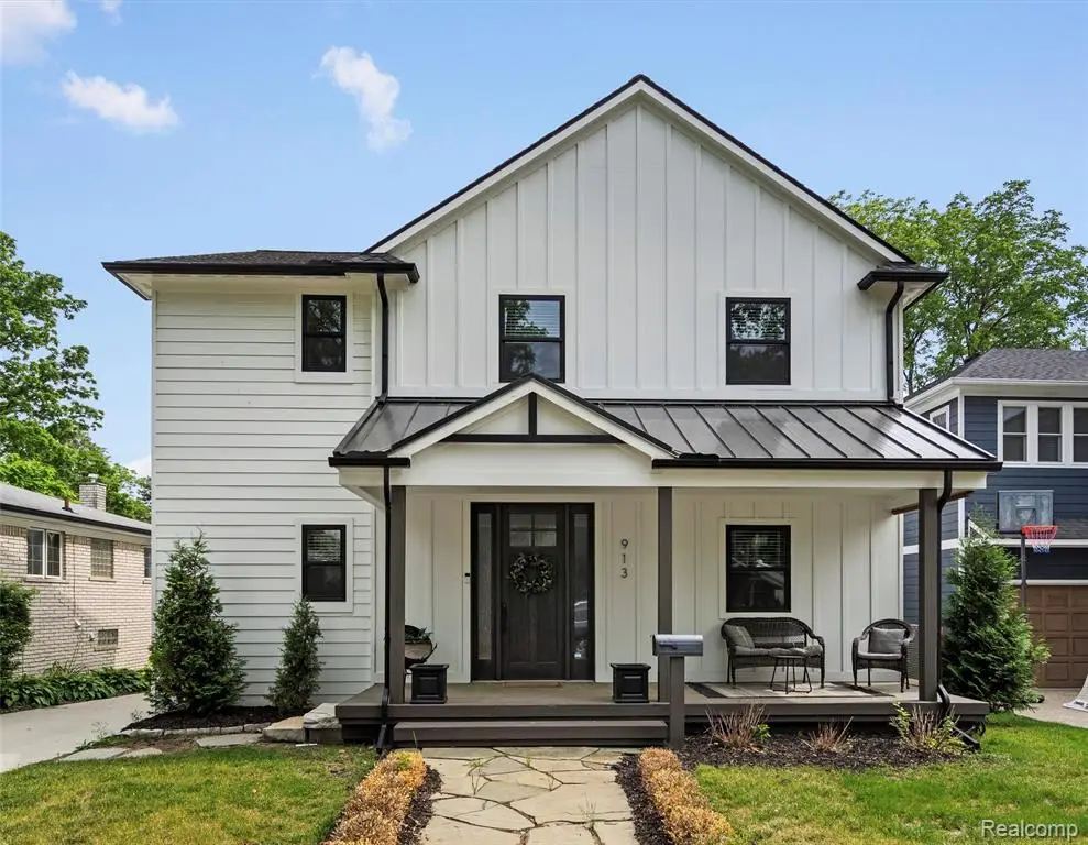913 Roselawn, Rochester, MI  - Image #1