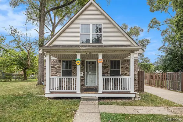 21056 Woodside, Ferndale, MI 