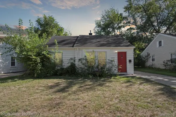 12761 Saratoga, Oak Park, MI 48237