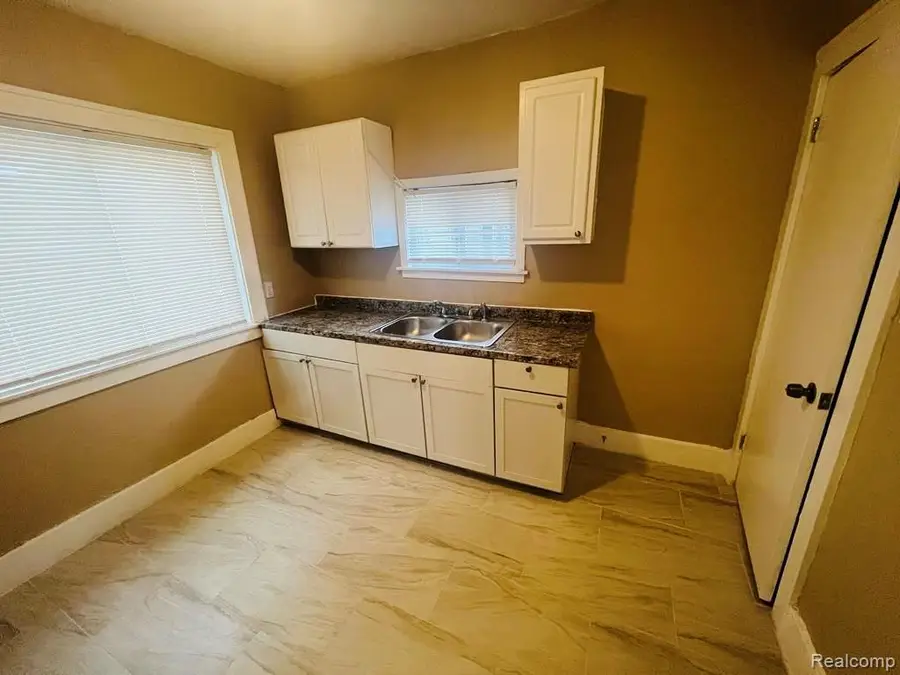 19347 Moenart, Detroit, MI 48234 - #2