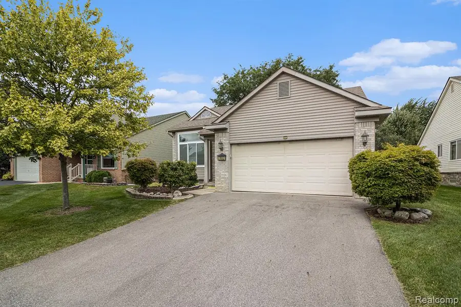28692 Bayberry Park, Livonia, MI  - Image #3