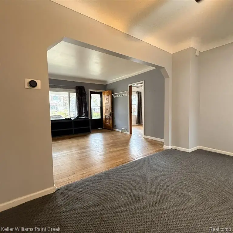 354 Silman, Ferndale, MI  - Image #3