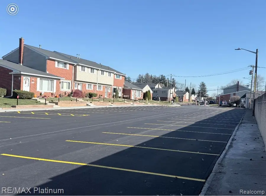 29156 Manchester, Westland, MI  - Image #2