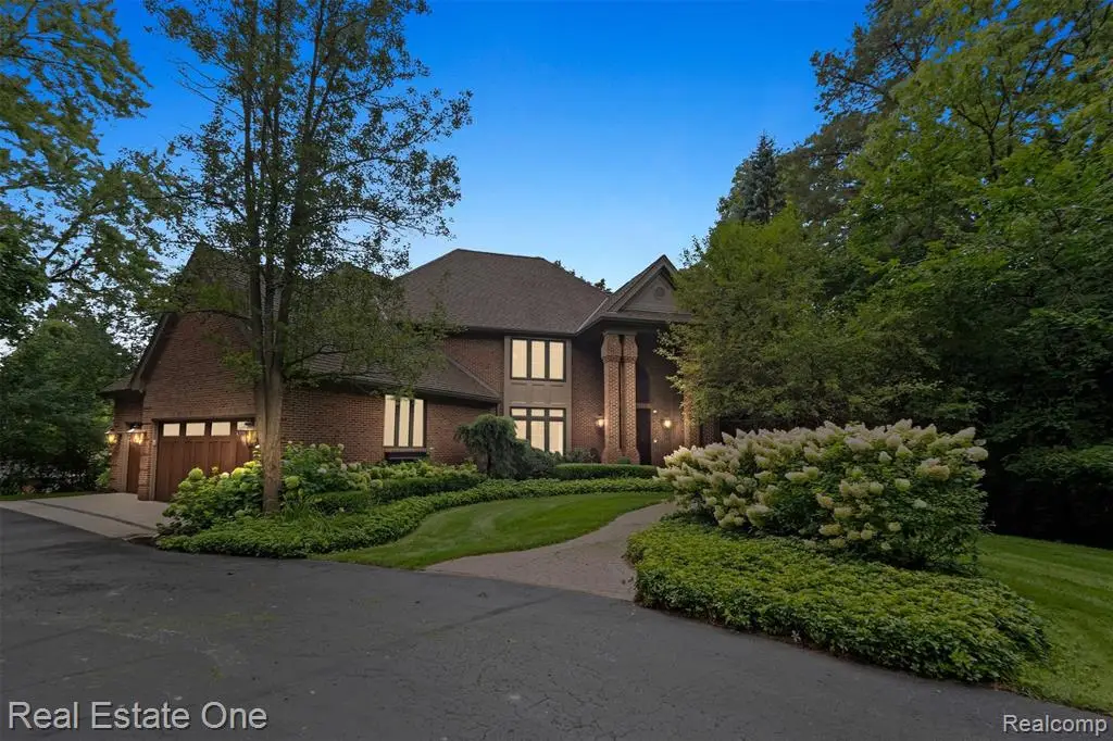 7181 Hillside, Clarkston, MI 48346 - #1