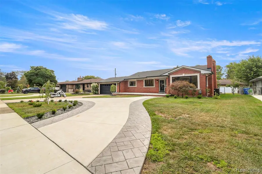 854 S Gulley, Dearborn Heights, MI  - #2