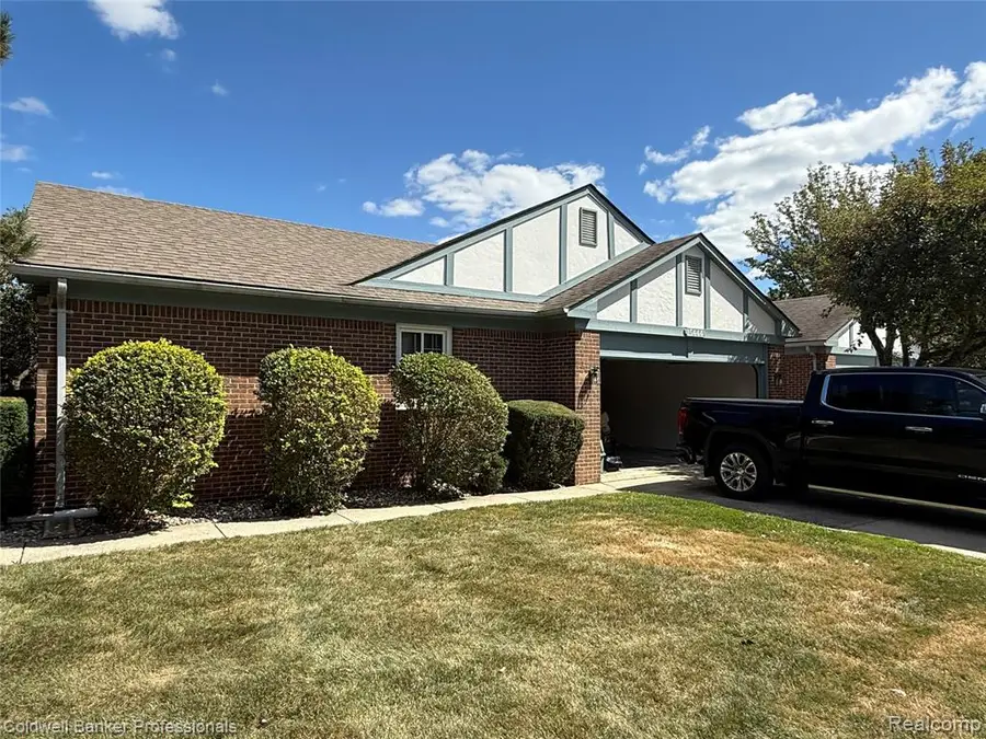 15444 Roxbury, Macomb, MI  - Image #2