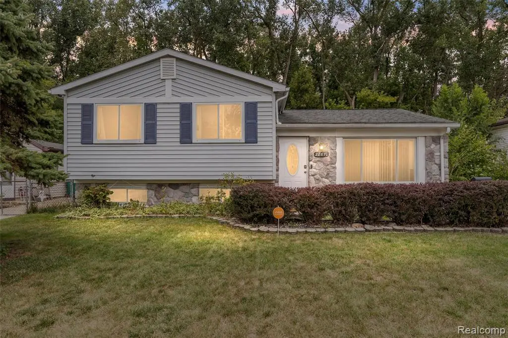 28670 Zellmer, Romulus, MI 48174 - #1