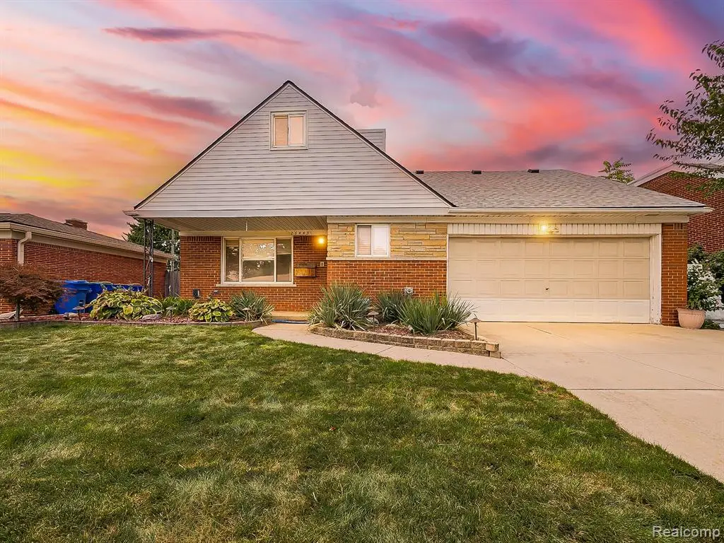 26443 Marilyn, Warren, MI  - Image #1