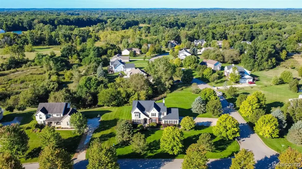 9838 Dublin, Fenton, MI  - Image #1