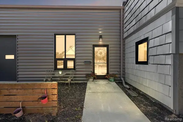 1300 Batavia #2, Royal Oak, MI 