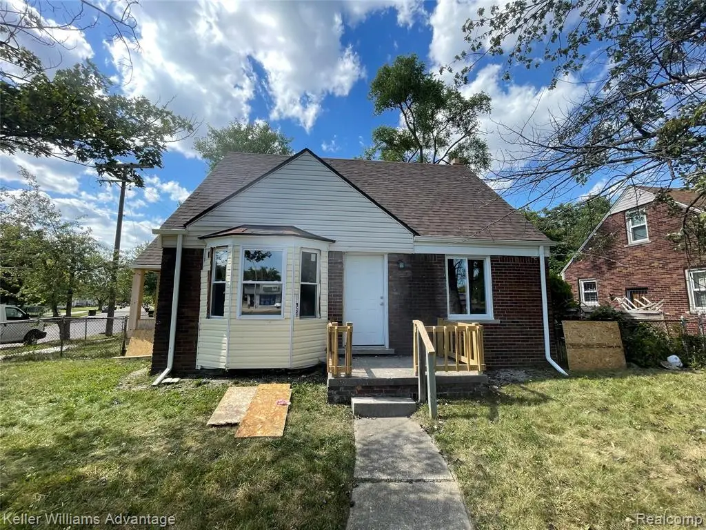 19401 Kelly, Detroit, MI  - #1