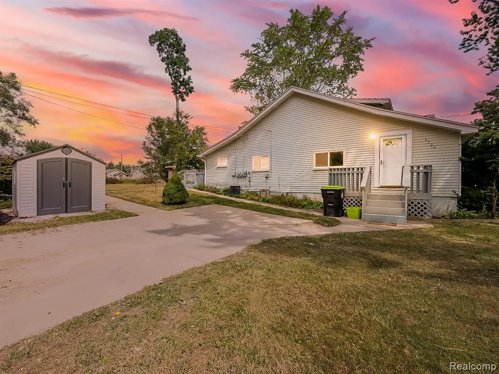 9526 Cedar Island, White Lake, MI 48386 - #1