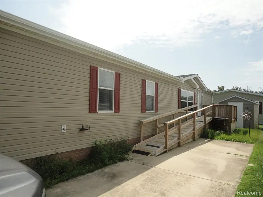 13463 Pear, Carleton, MI 48117 - Image #2