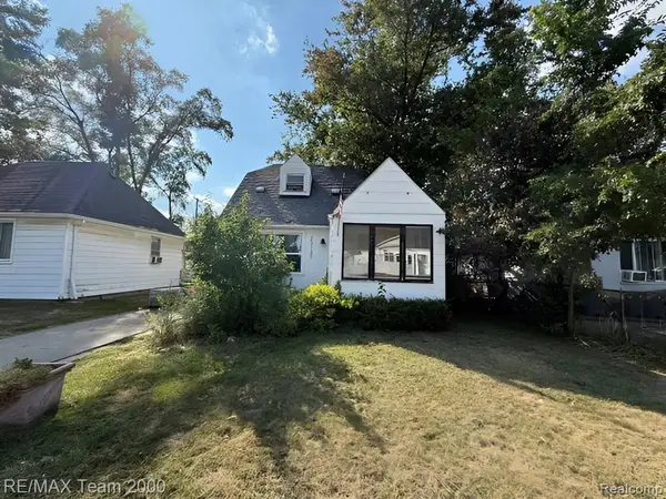 23131 Tawas, Hazel Park, MI 