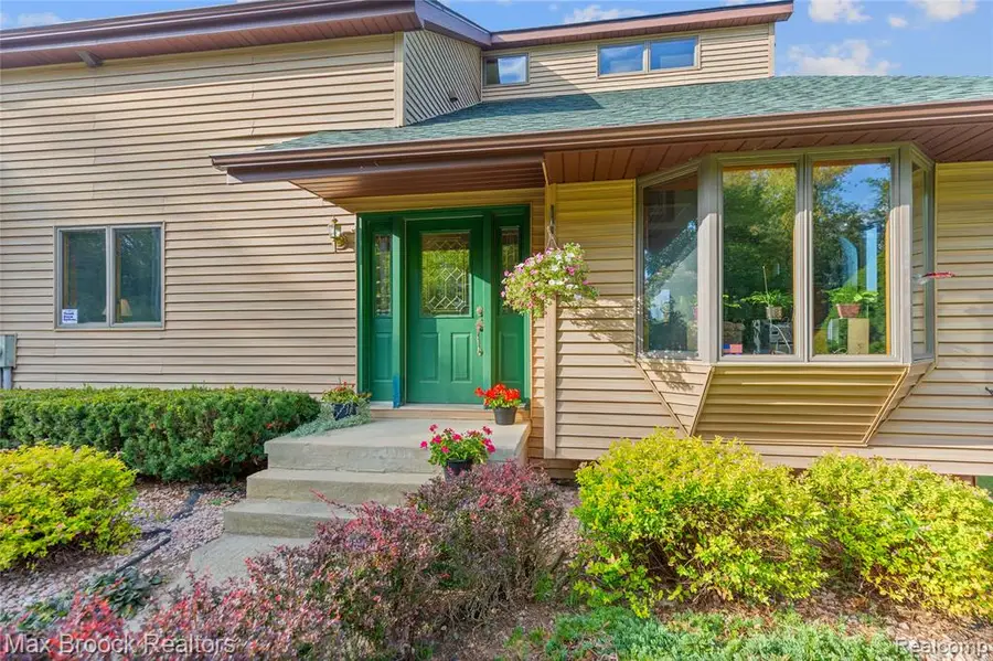 4700 Stanley, Columbiaville, MI  - Image #2