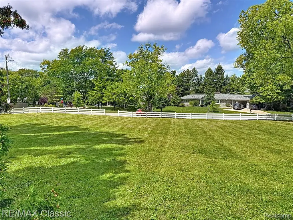 2100 Tuomy, Ann Arbor, MI 48104 - #1
