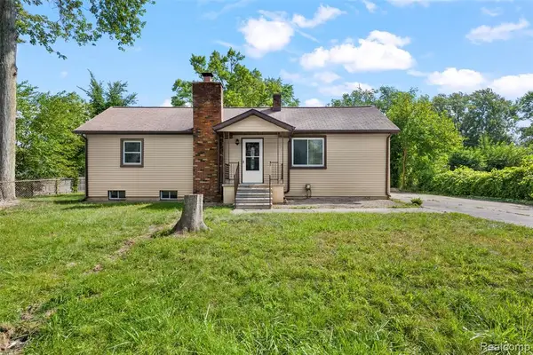 21632 Jacksonville, Farmington Hills, MI 