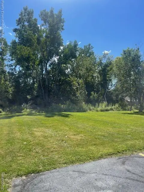 00 Campau, Port Huron, MI 48060 - #2