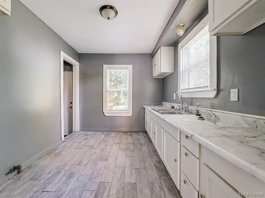 19925 Archdale, Detroit, MI 48235 - #2