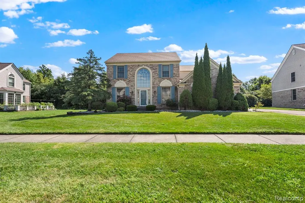 316 Queen Anne, Canton, MI 48187 - #1