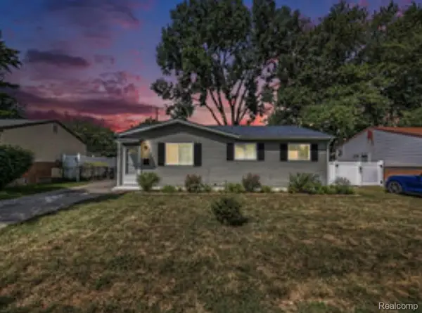 32140 Palmer, Westland, MI 48186