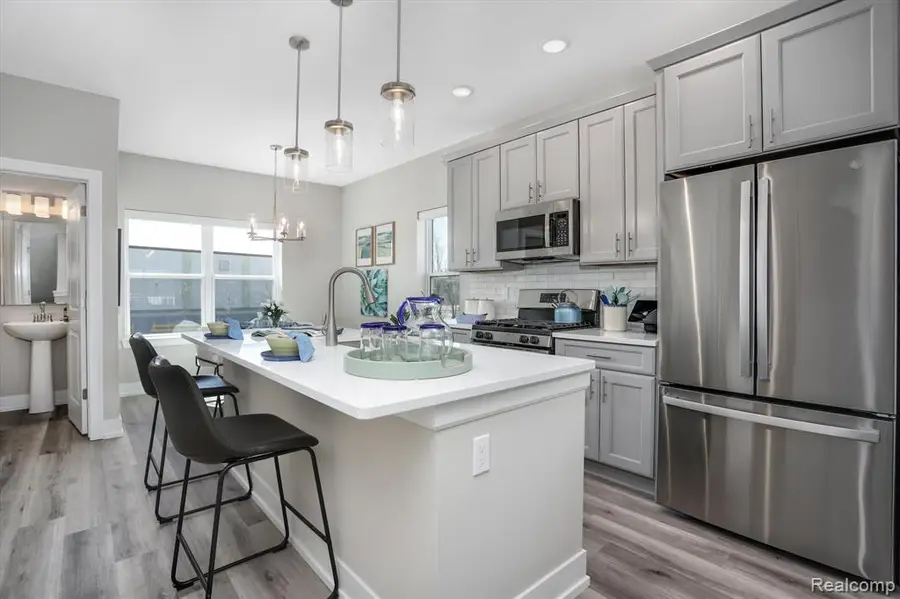 23617 Trailview #29, Farmington, MI 48336 - Image #3