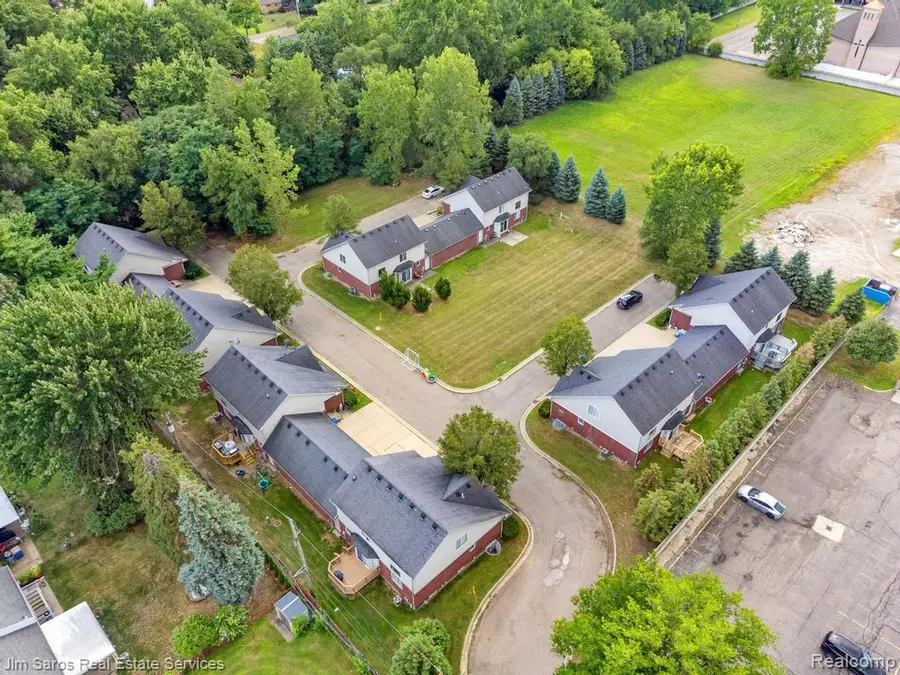 4580 Hampton, Warren, MI 48092 - #2