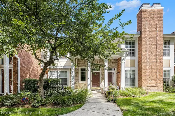 56083 Chesapeake, Shelby Twp, MI 