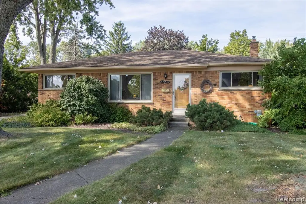 17058 W 13 Mile, Beverly Hills, MI  - Image #1