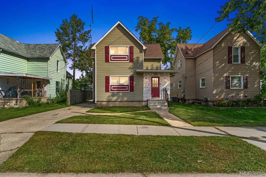 102 Elm, Durand, MI 48429 - #1