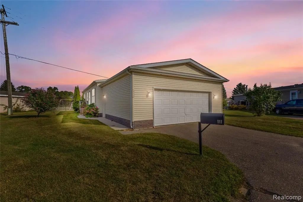 111 Riviera, Oxford Charter Township, MI 48371 - Image #1