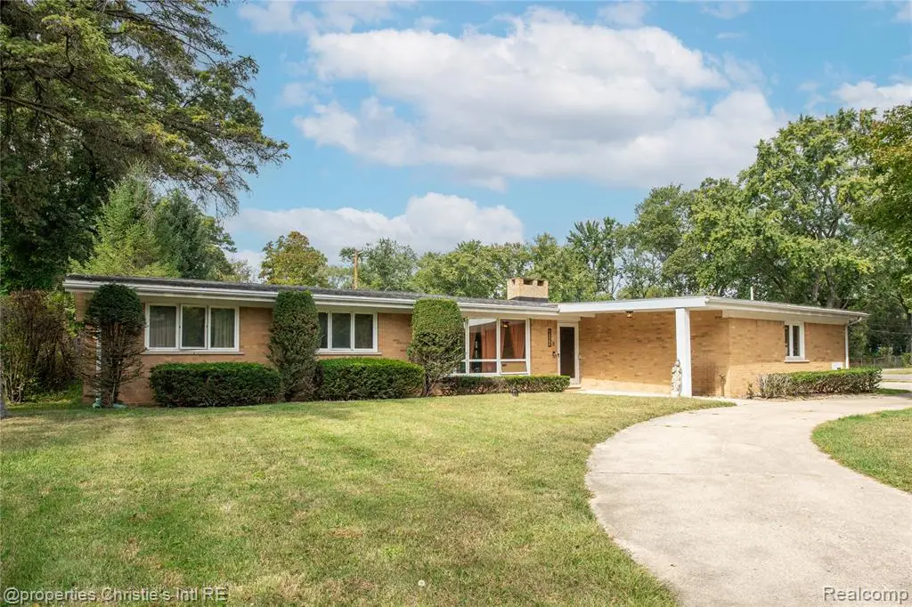 25275 Briarbank, Southfield, MI  - Image #1