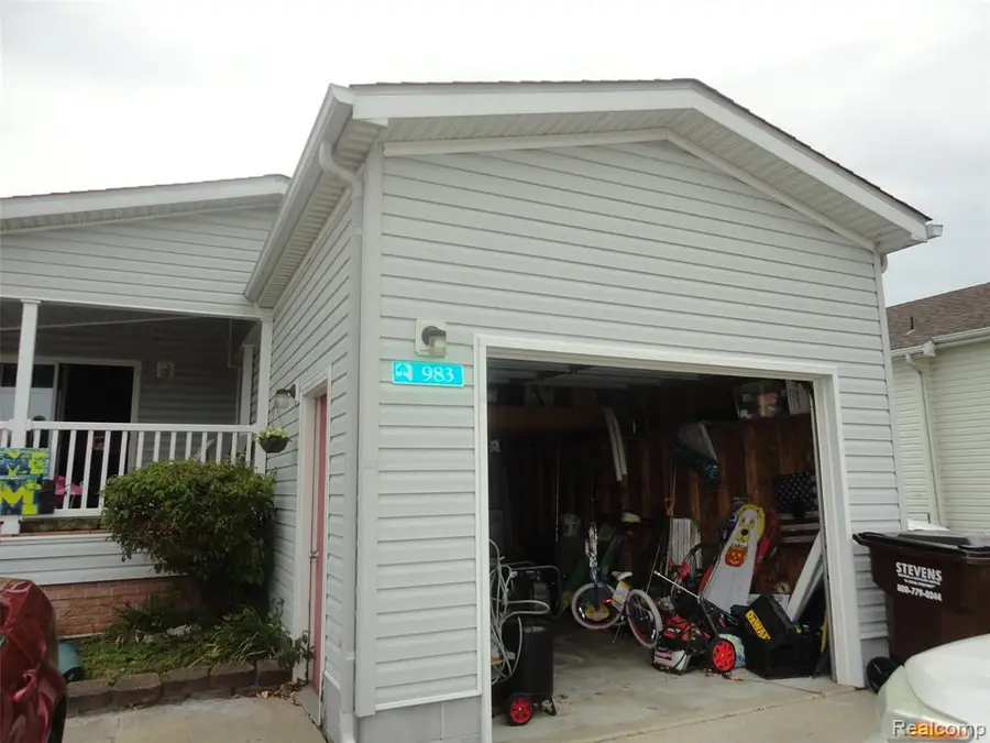 983 Tanners Landing, Monroe, MI 48161 - Image #3