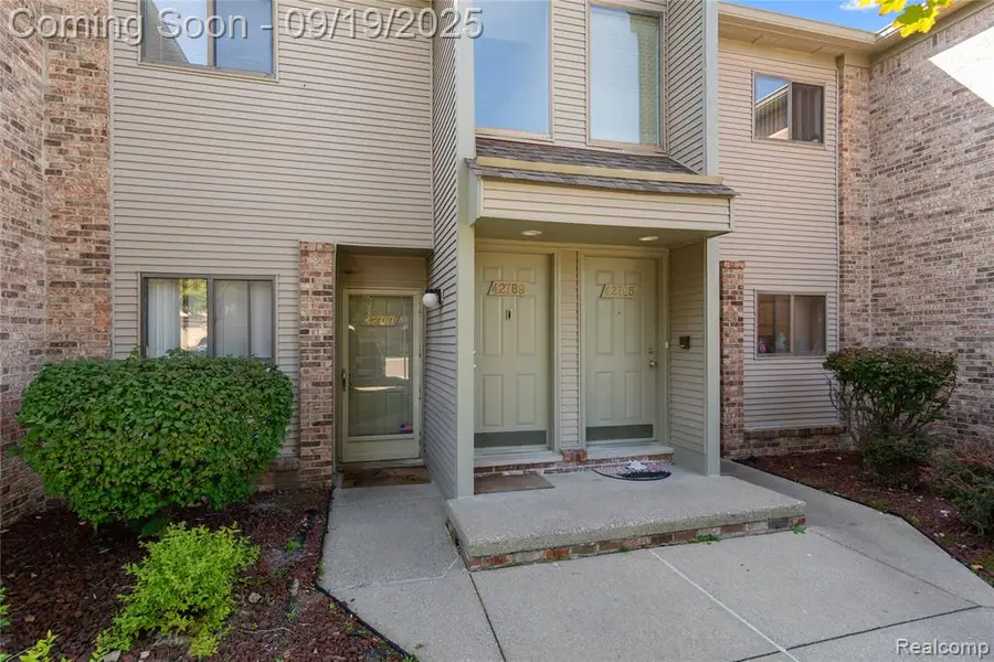 42789 Lilley Pointe, Canton, MI  - #2