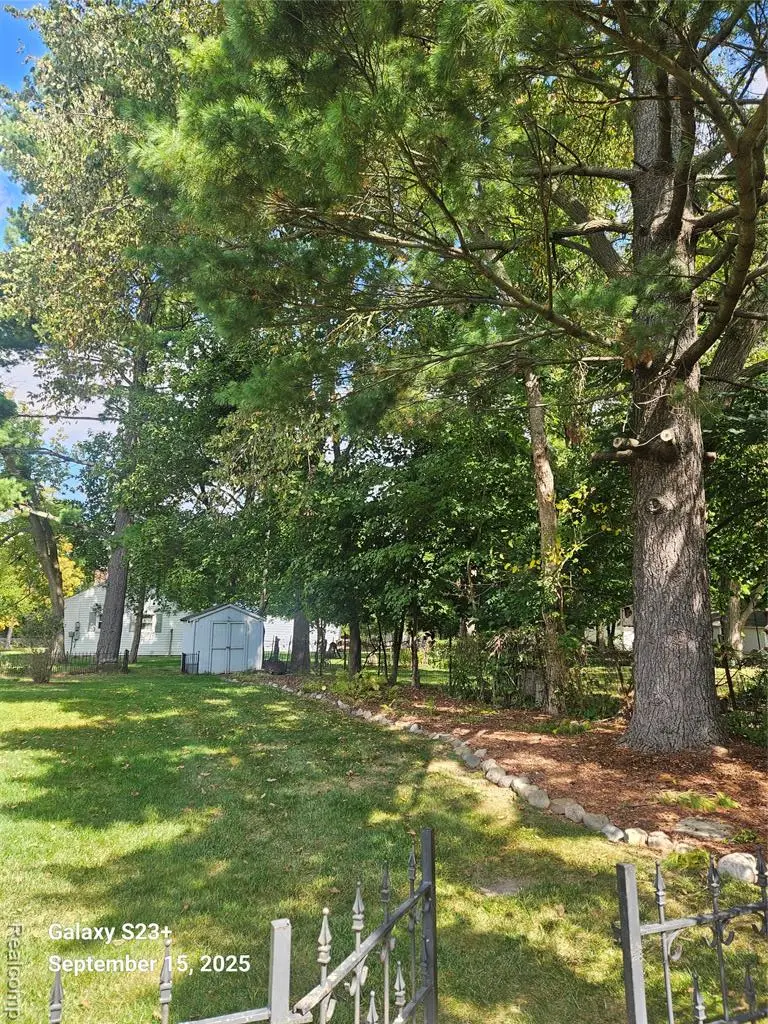 624 Hickory, Fenton, MI  - #2