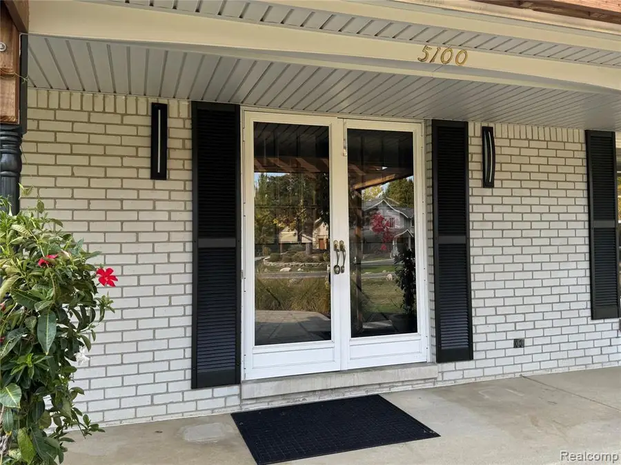 5100 Kings Gate, Bloomfield Hills, MI  - Image #2