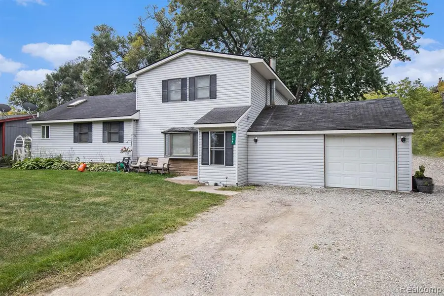 1904 Viola, Ortonville, MI  - Image #3