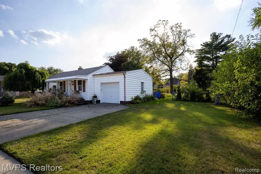22549 Panama, Warren, MI 48091 - #2