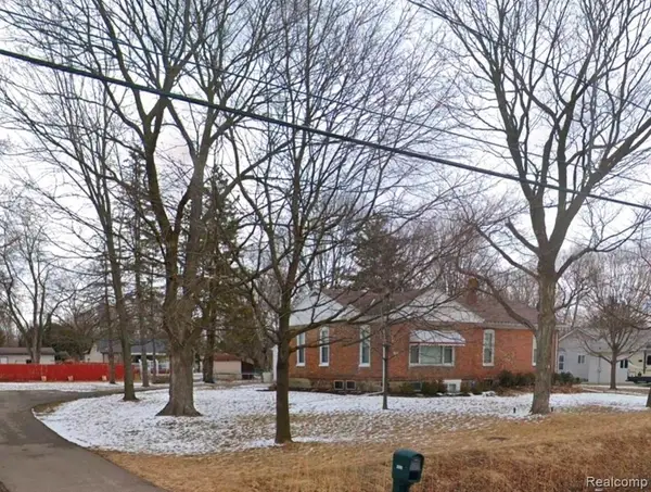 6209 E Atherton, Burton, MI 