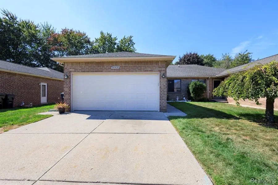 34457 Maple Lane, Sterling Heights, MI  - Image #3