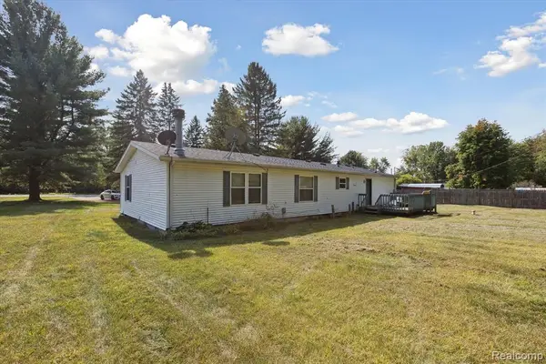 4562 Hanes, Vassar, MI 