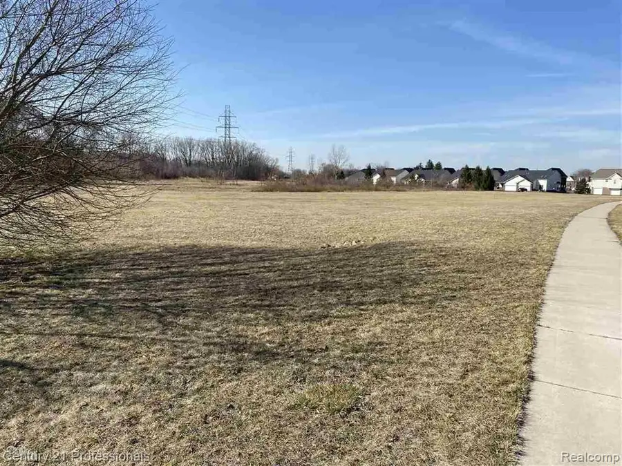 14700 19 Mile, Sterling Heights, MI 48313 - #3