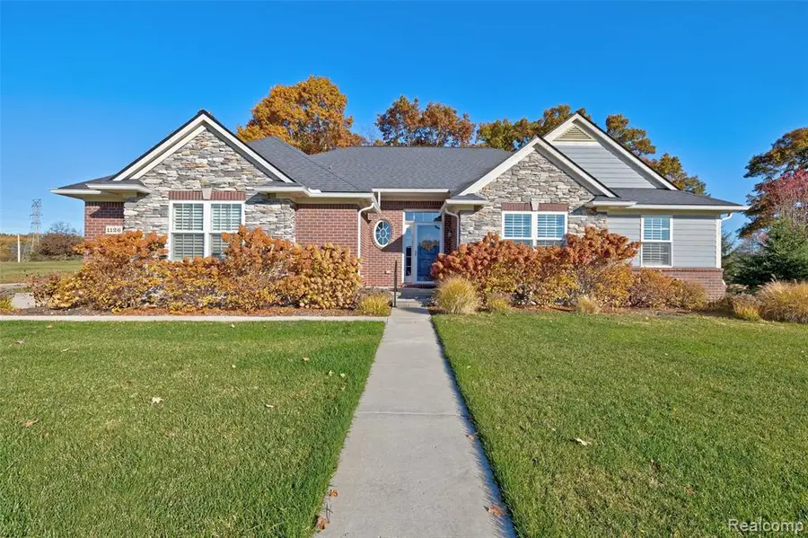 1126 Watersmeet, Oxford, MI  - Image #2