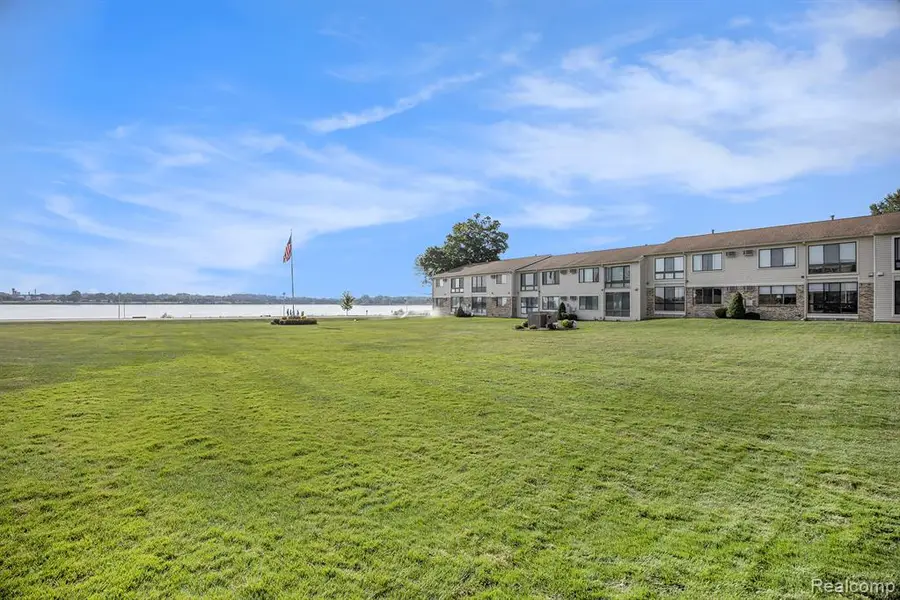 1700 River #10, Marysville, MI  - Image #2