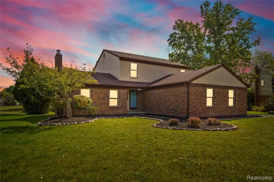 28615 Ryan, Farmington Hills, MI 48336 - #2