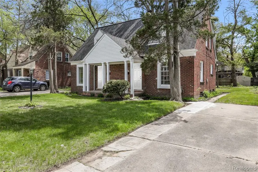 7405-7407 Curtis, Detroit, MI 48221 - #3