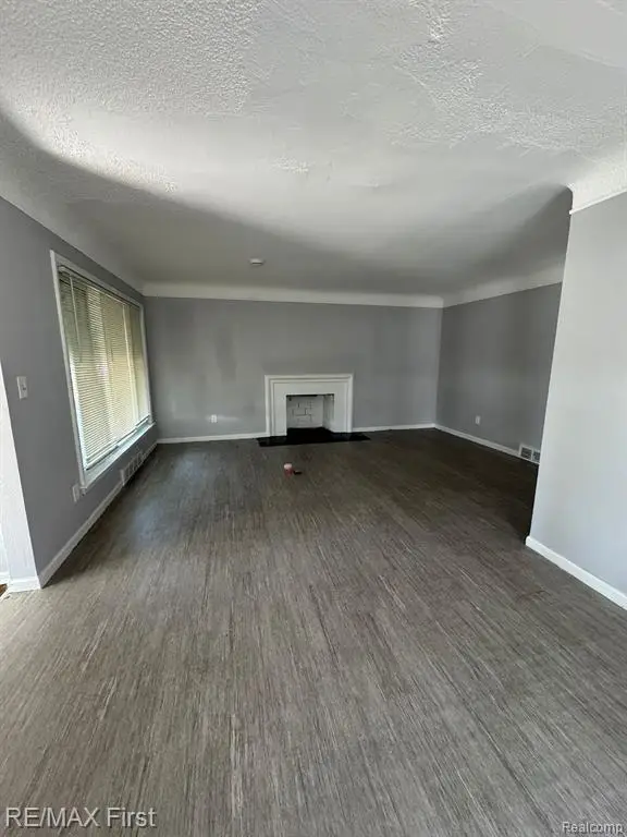 15318 Whitcomb, Detroit, MI 48227 - #3